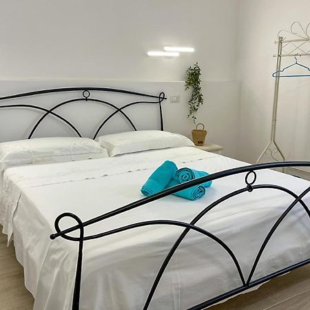 B&B Dimora Orru - Uva Cabras Exterior photo