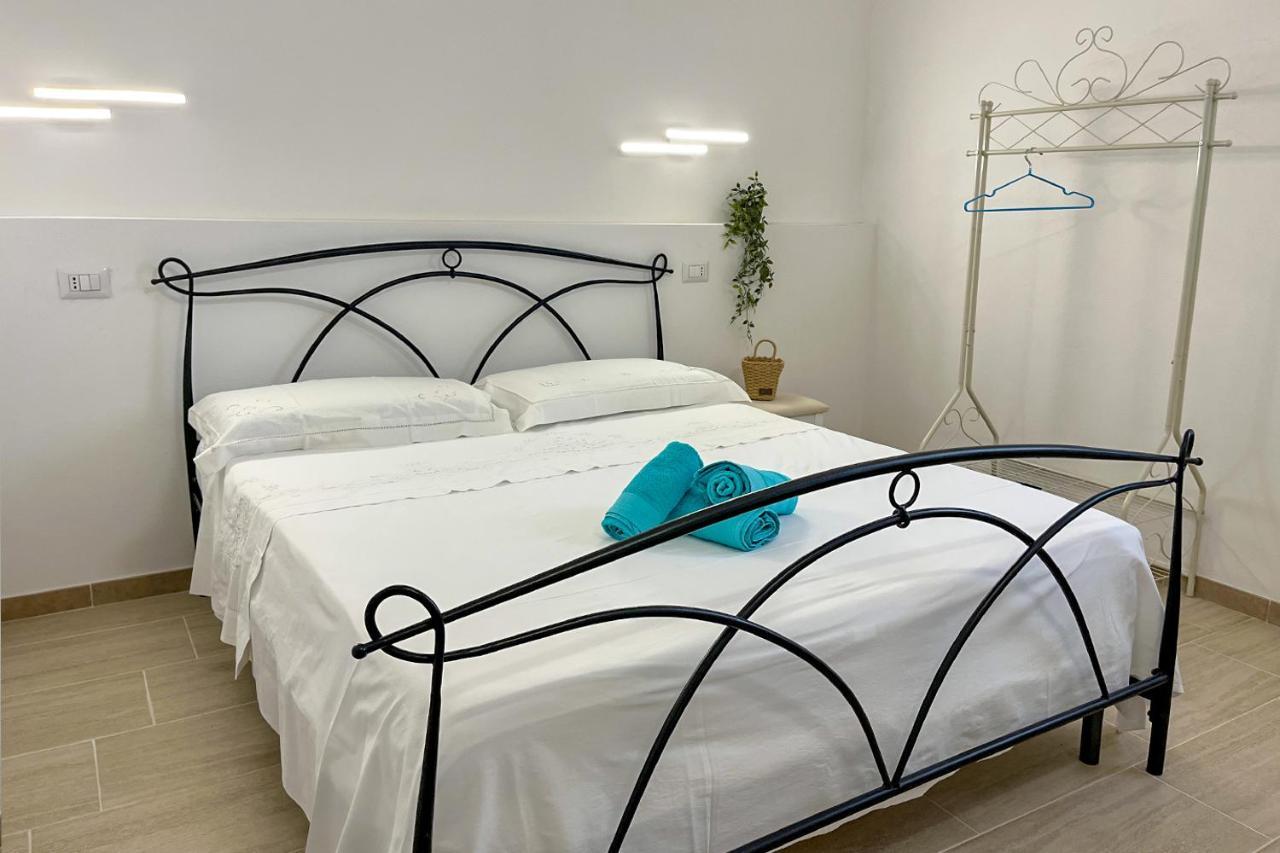 B&B Dimora Orru - Uva Cabras Exterior photo