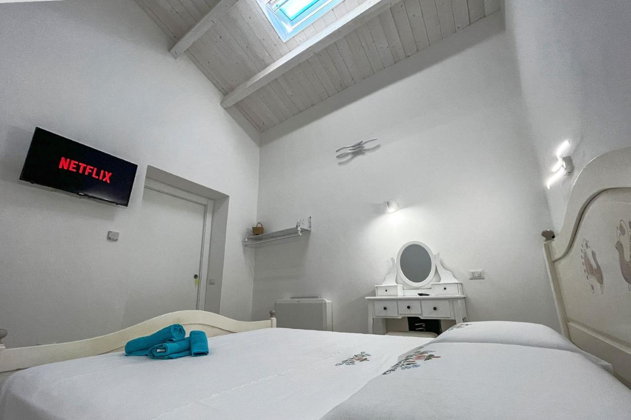 B&B Dimora Orru - Uva Cabras Exterior photo