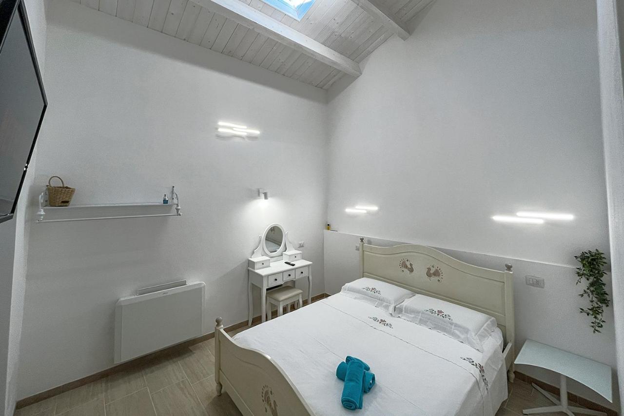B&B Dimora Orru - Uva Cabras Exterior photo